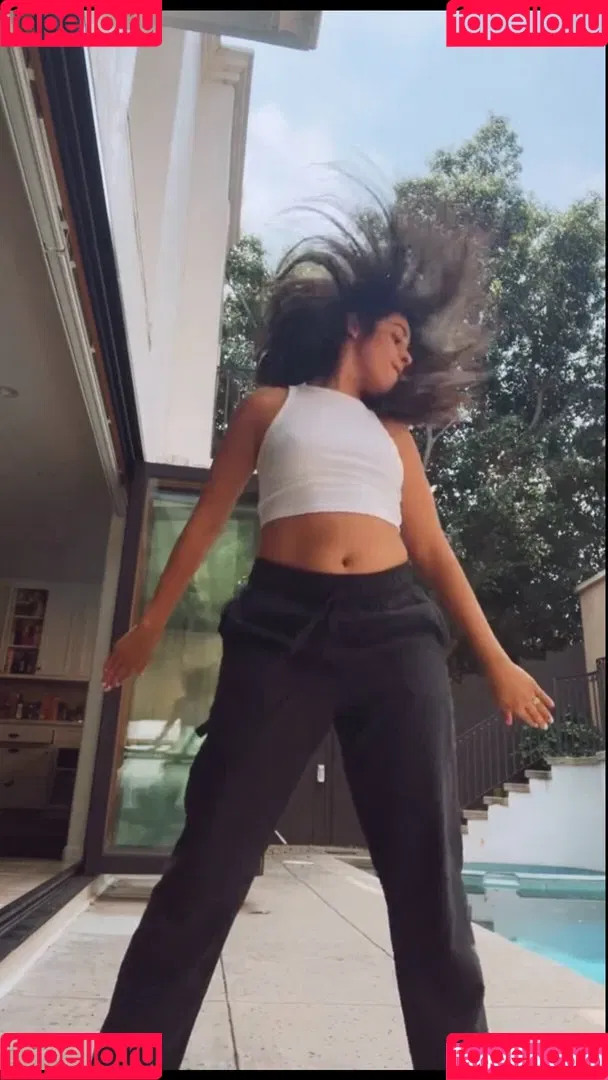 Camila Cabello / Camila_Cabello / iamgabrielaung Onlyfans Photo Gallery 