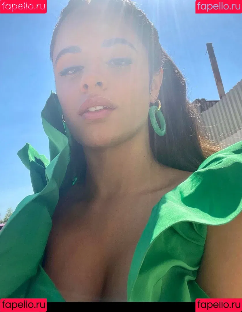 Camila Cabello / Camila_Cabello / iamgabrielaung Onlyfans Photo Gallery 