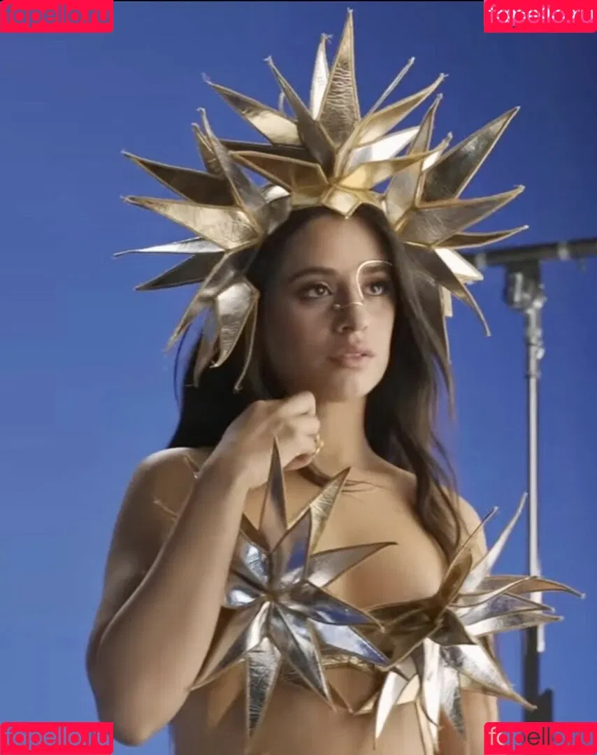 Camila Cabello / Camila_Cabello / iamgabrielaung Onlyfans Photo Gallery 