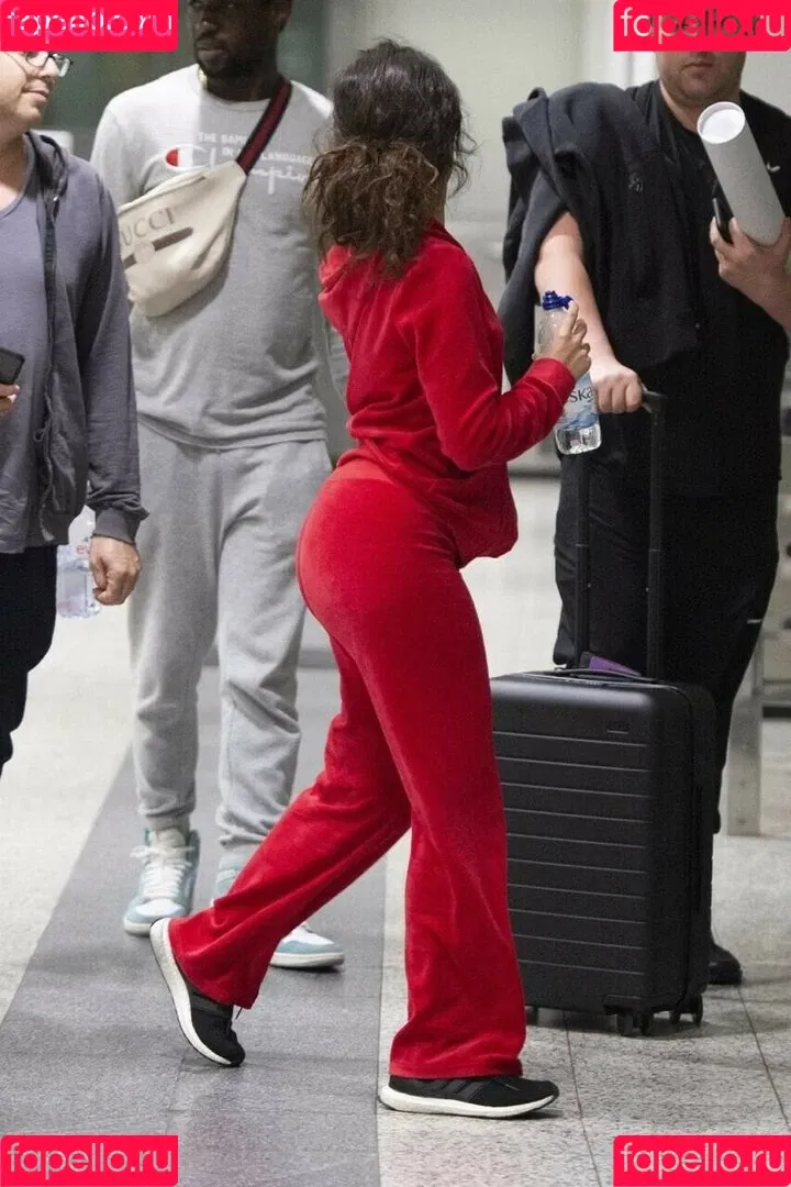 Camila Cabello / Camila_Cabello / iamgabrielaung Onlyfans Photo Gallery 