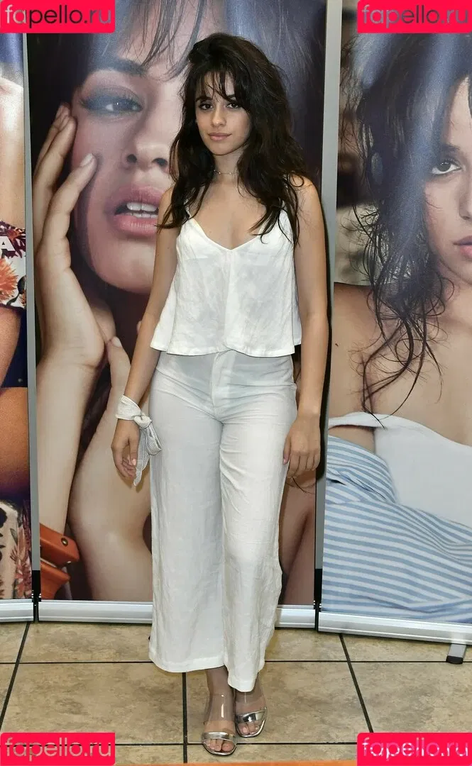 Camila Cabello / Camila_Cabello / iamgabrielaung Onlyfans Photo Gallery 