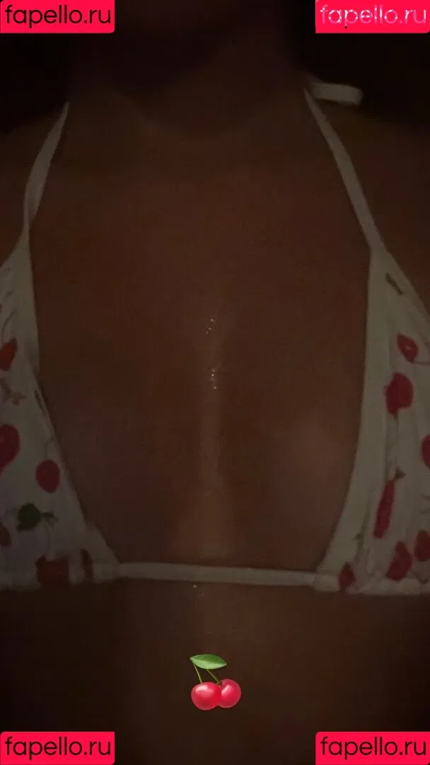 Camila Cabello / Camila_Cabello / iamgabrielaung Onlyfans Photo Gallery 