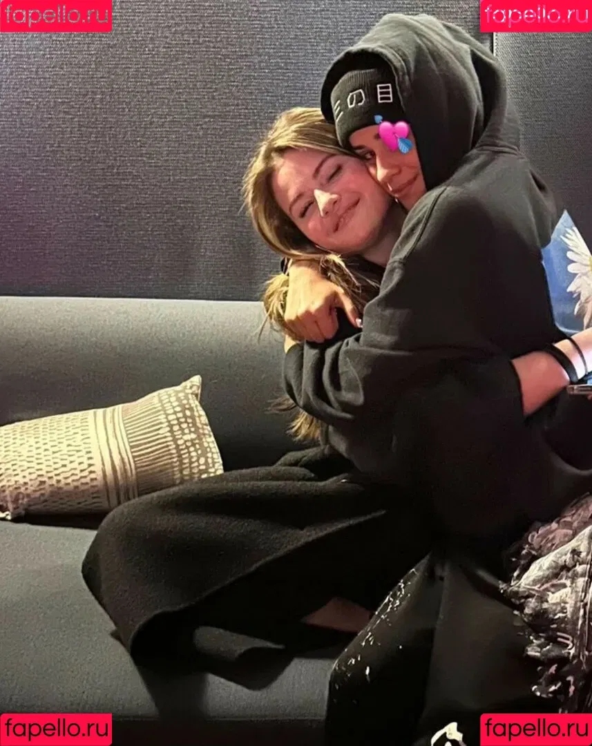 Camila Cabello / Camila_Cabello / iamgabrielaung Onlyfans Photo Gallery 