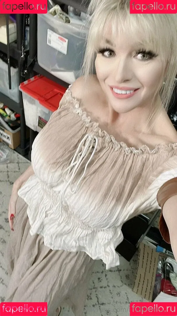 Major Gunns / Tylene Buck / TyleneBuckXXX / thetylenebuck / tylene__buck Onlyfans Photo Gallery 