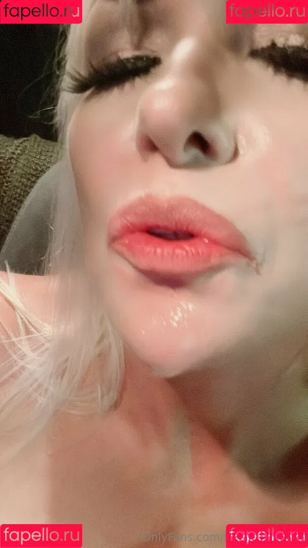 Major Gunns / Tylene Buck / TyleneBuckXXX / thetylenebuck / tylene__buck Onlyfans Photo Gallery 