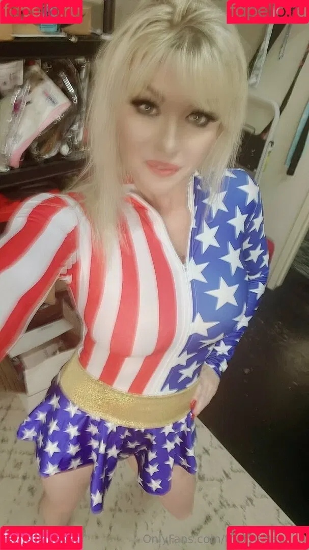 Major Gunns / Tylene Buck / TyleneBuckXXX / thetylenebuck / tylene__buck Onlyfans Photo Gallery 