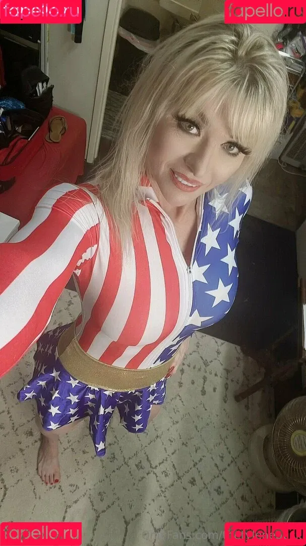 Major Gunns / Tylene Buck / TyleneBuckXXX / thetylenebuck / tylene__buck Onlyfans Photo Gallery 