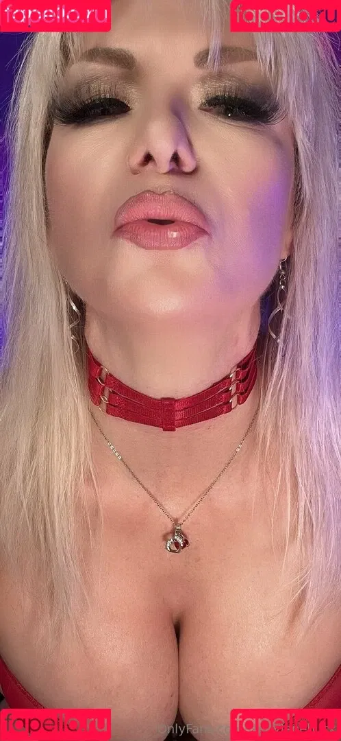 Major Gunns / Tylene Buck / TyleneBuckXXX / thetylenebuck / tylene__buck Onlyfans Photo Gallery 