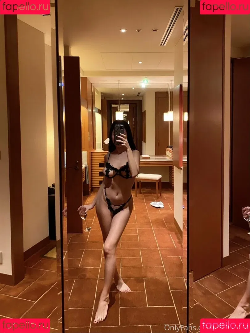 Rina Toeda / rinatoeda / rinatoeda0611 Onlyfans Photo Gallery 