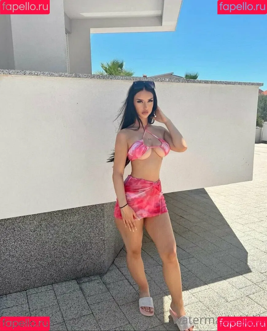 badgyalcbx / courtneybrown0x / courtxcourt18 Onlyfans Photo Gallery 