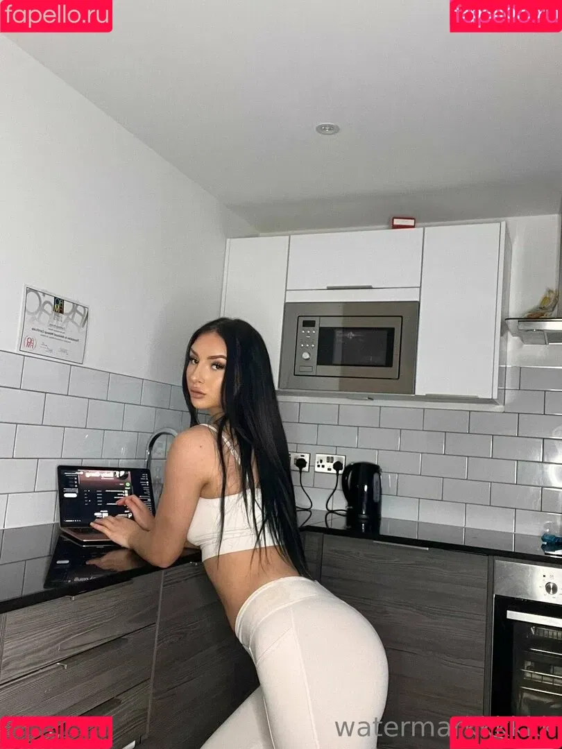 badgyalcbx / courtneybrown0x / courtxcourt18 Onlyfans Photo Gallery 
