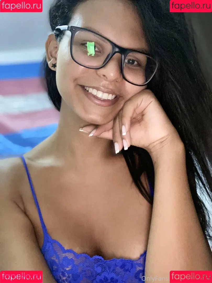 bellaabby25 / bellapussy25 Onlyfans Photo Gallery 