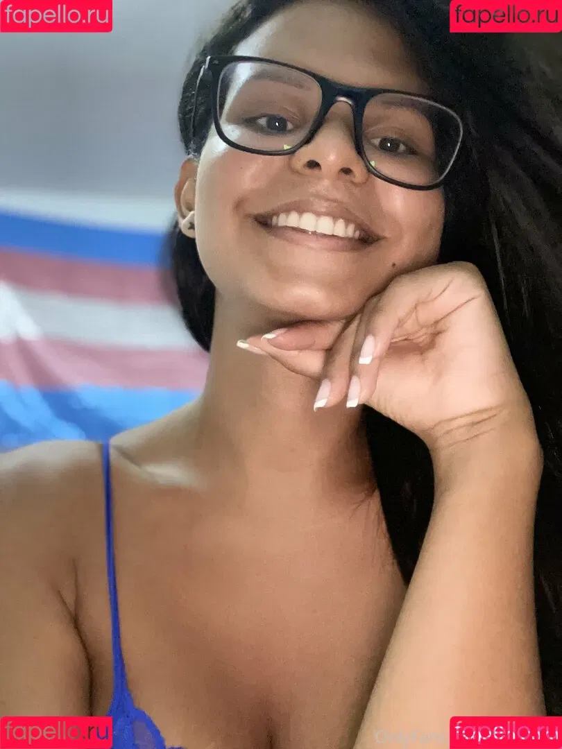 bellaabby25 / bellapussy25 Onlyfans Photo Gallery 