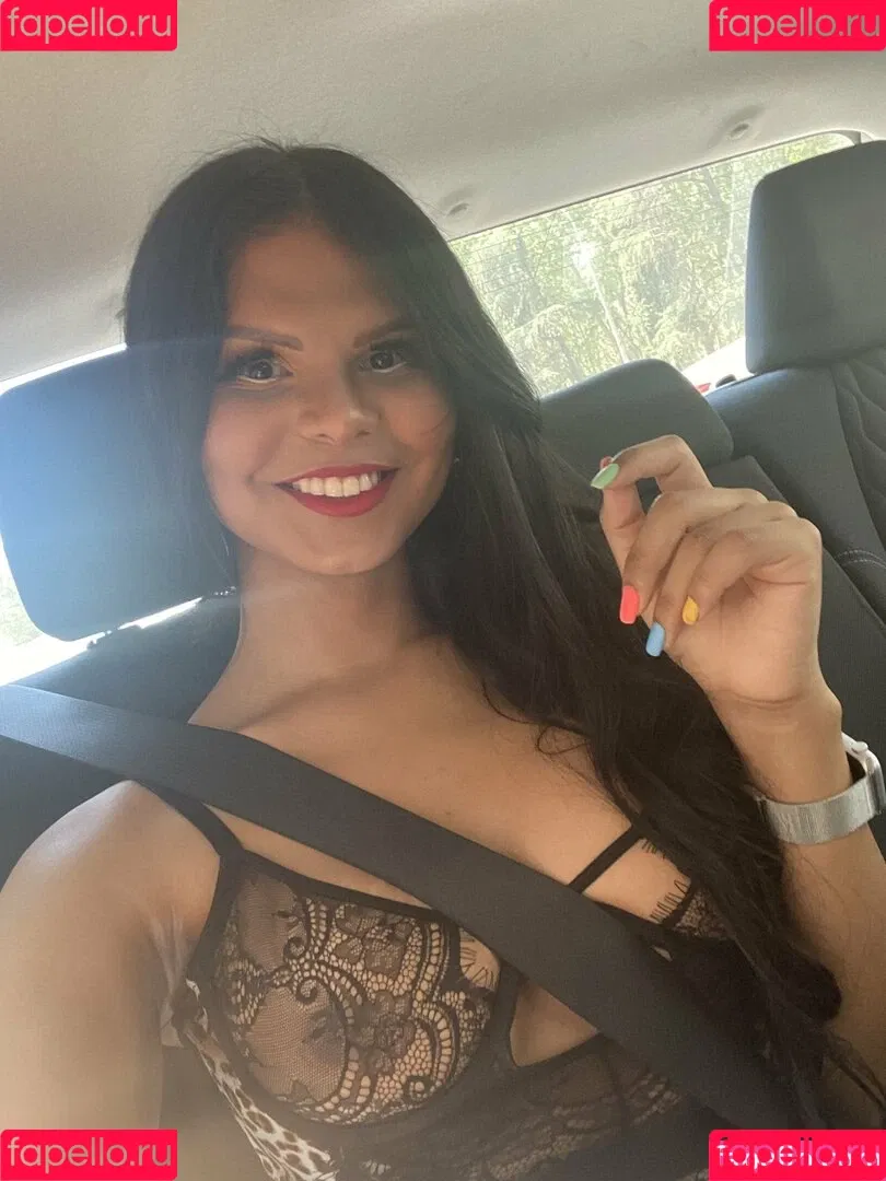 bellaabby25 / bellapussy25 Onlyfans Photo Gallery 