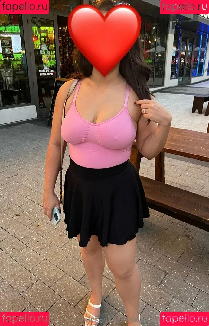 Strictly Business / StrictlyBusiness310 / strictlybusinessmagazine / transparency Onlyfans Photo Gallery 