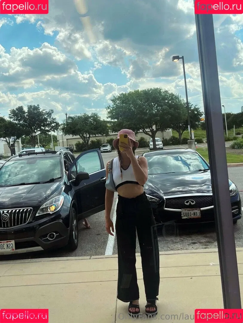 laura_high / lauragetshigh Onlyfans Photo Gallery 