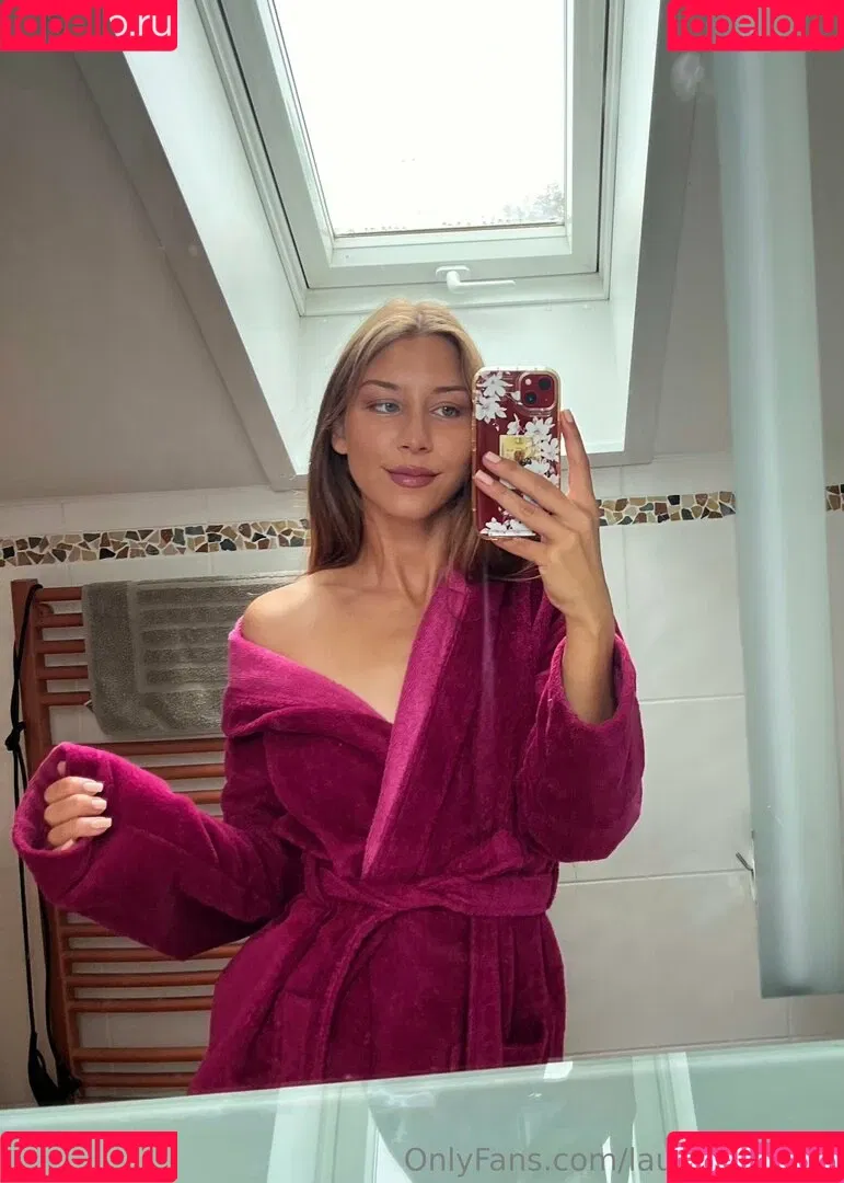 laura_high / lauragetshigh Onlyfans Photo Gallery 