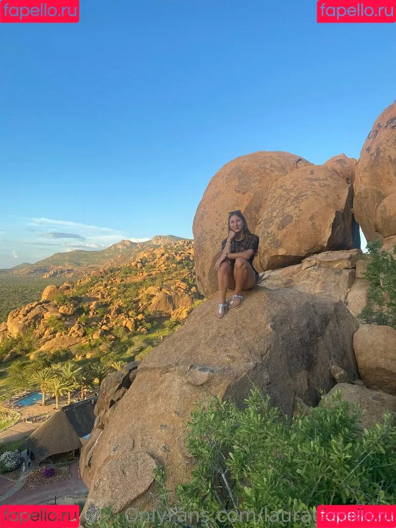 laura_high / lauragetshigh Onlyfans Photo Gallery 