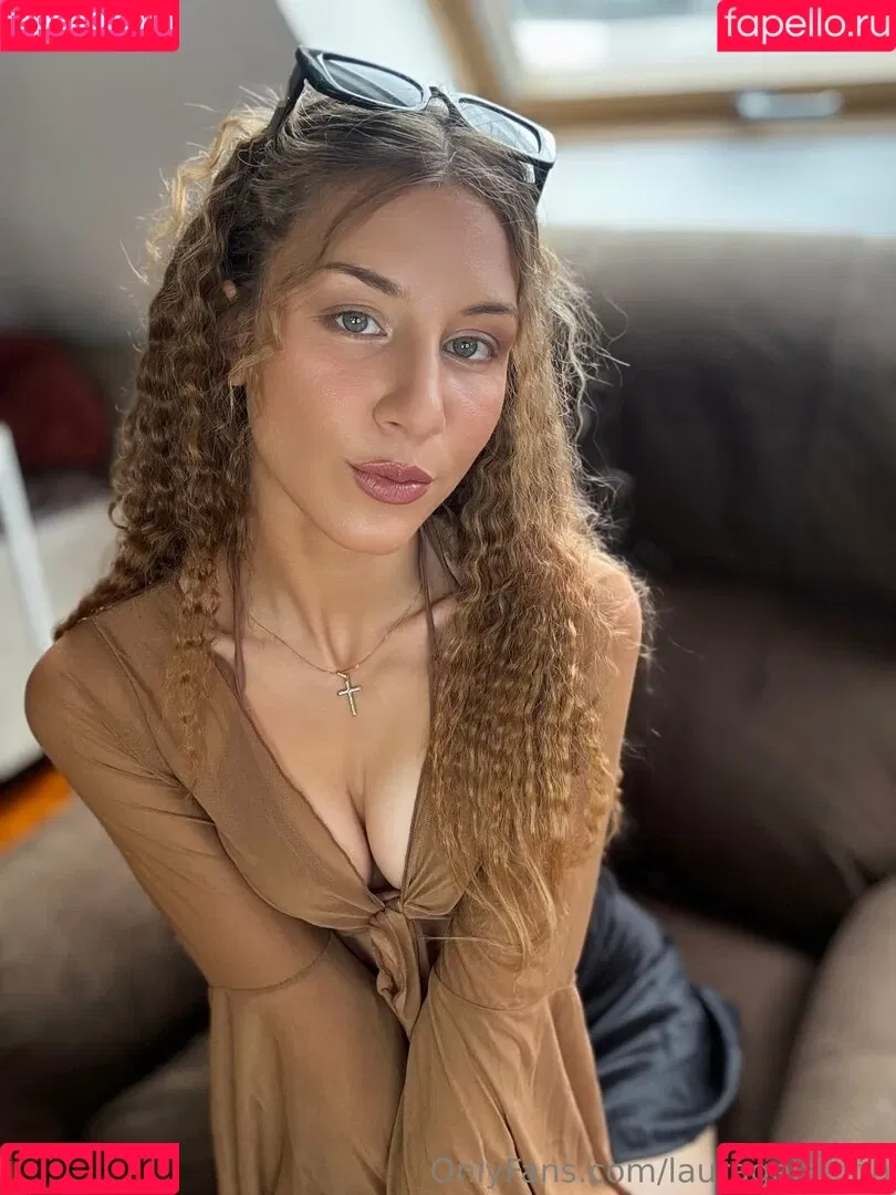 laura_high / lauragetshigh Onlyfans Photo Gallery 