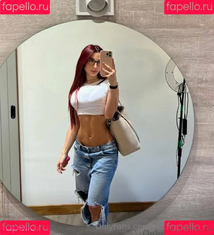 empress.mikki / empress_mikki Onlyfans Photo Gallery 