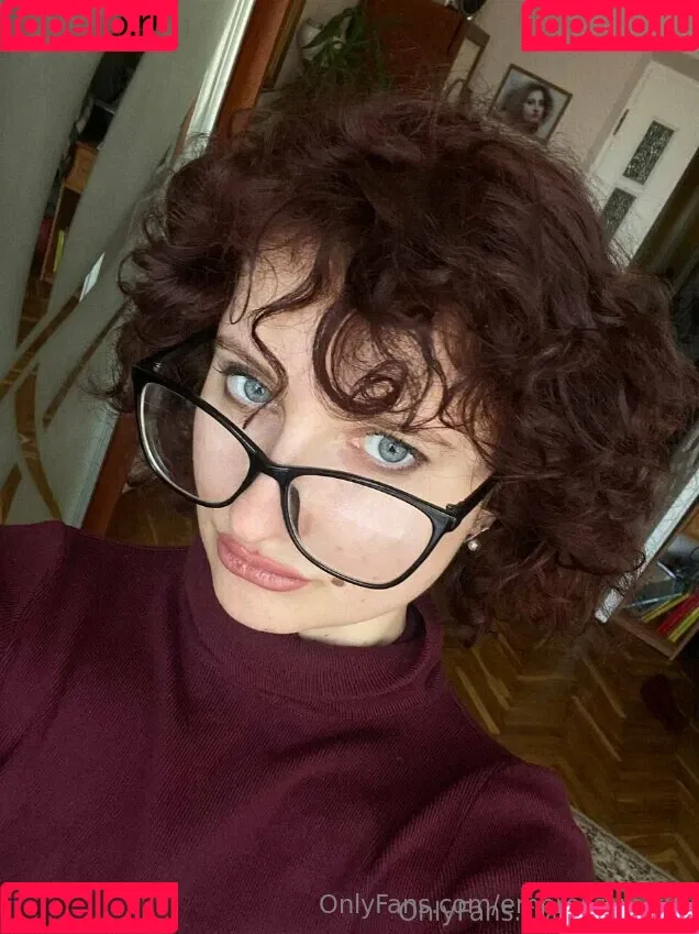 empress.mikki / empress_mikki Onlyfans Photo Gallery 