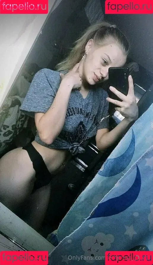 empress.mikki / empress_mikki Onlyfans Photo Gallery 