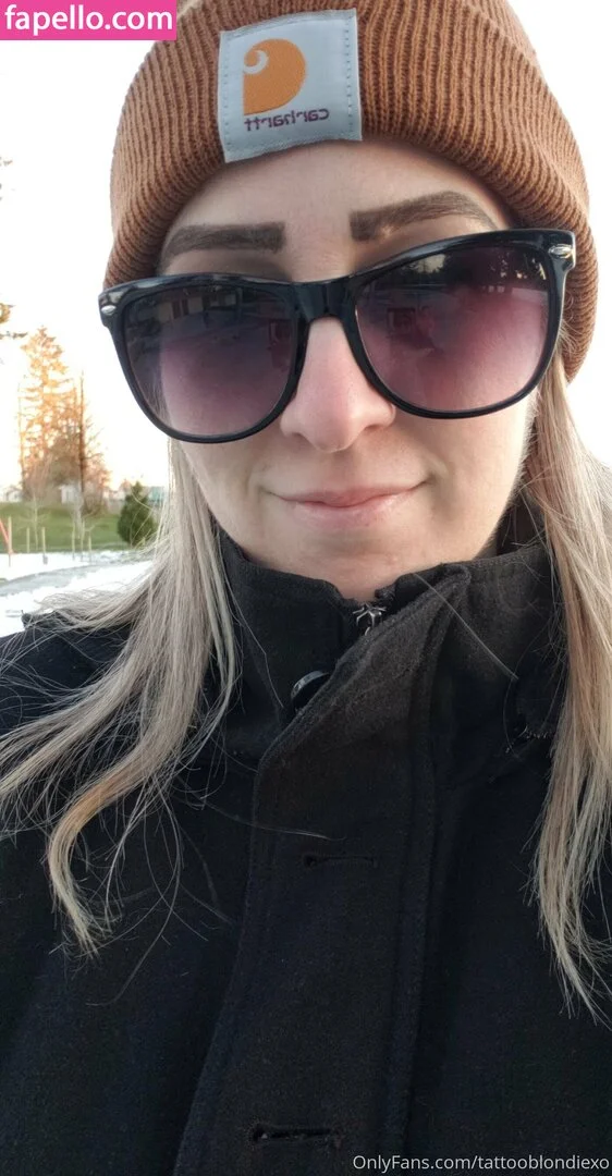 inkedblondiexo / tattooblondiexo Onlyfans Photo Gallery 