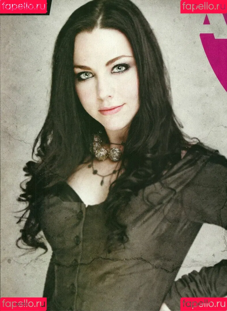 Amy Lee / AmyLee_plays / Slemgem / amyleeplays / amyythevet / youramylee Onlyfans Photo Gallery 