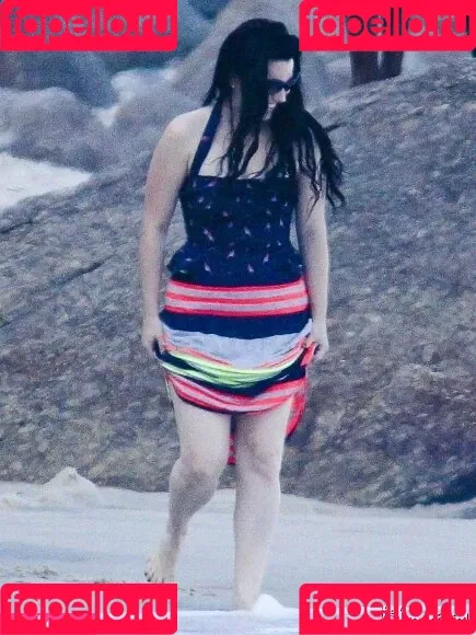 Amy Lee / AmyLee_plays / Slemgem / amyleeplays / amyythevet / youramylee Onlyfans Photo Gallery 