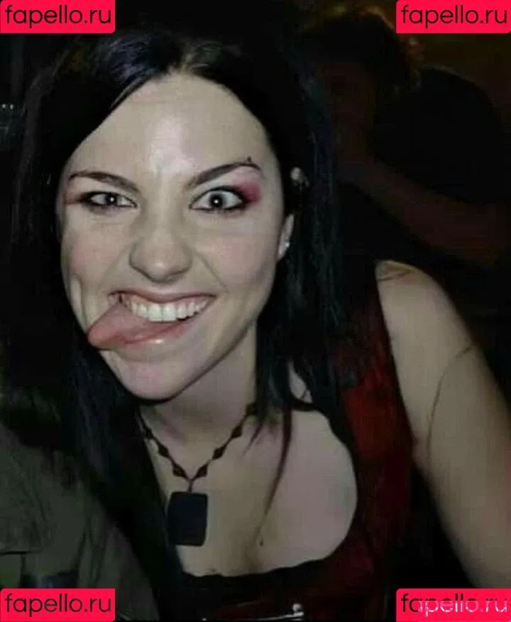 Amy Lee / AmyLee_plays / Slemgem / amyleeplays / amyythevet / youramylee Onlyfans Photo Gallery 
