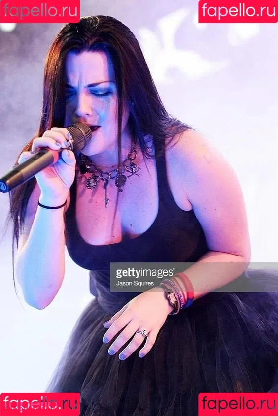 Amy Lee / AmyLee_plays / Slemgem / amyleeplays / amyythevet / youramylee Onlyfans Photo Gallery 