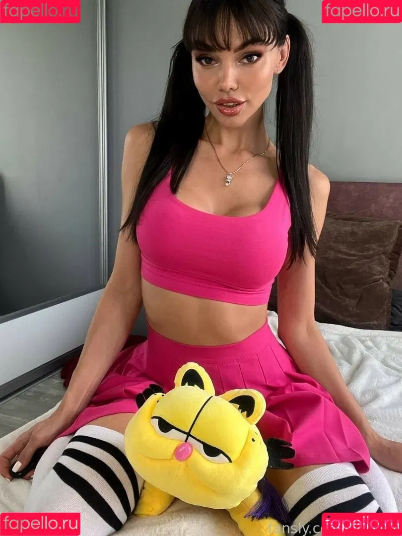 Amy Lee / AmyLee_plays / Slemgem / amyleeplays / amyythevet / youramylee Onlyfans Photo Gallery 