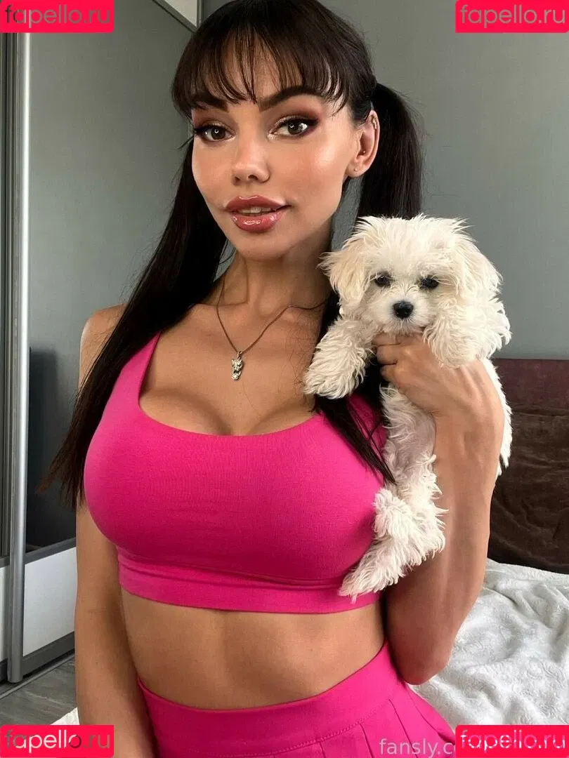 Amy Lee / AmyLee_plays / Slemgem / amyleeplays / amyythevet / youramylee Onlyfans Photo Gallery 