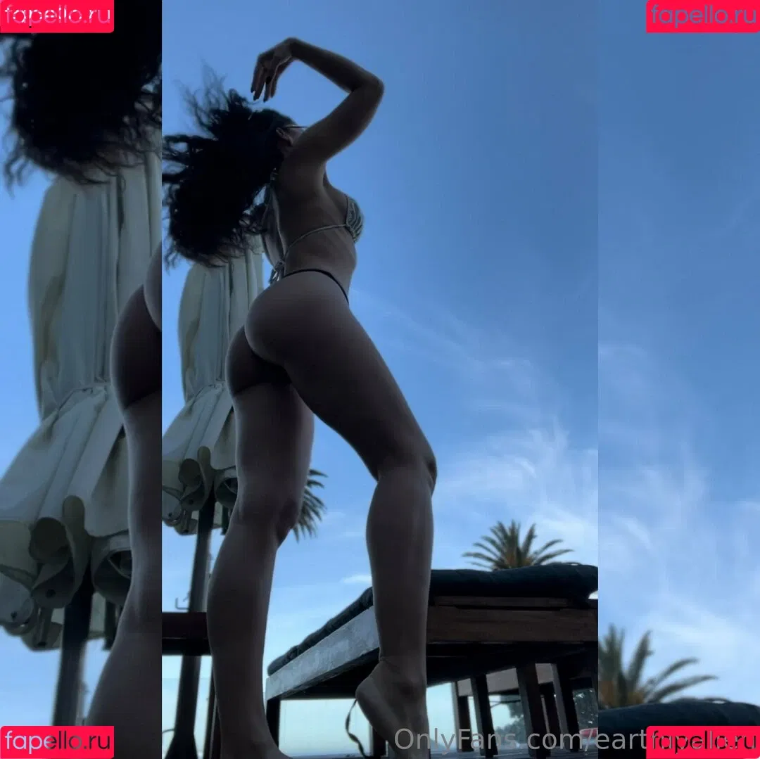 _earthlyalien_ / earthlyalien Onlyfans Photo Gallery 