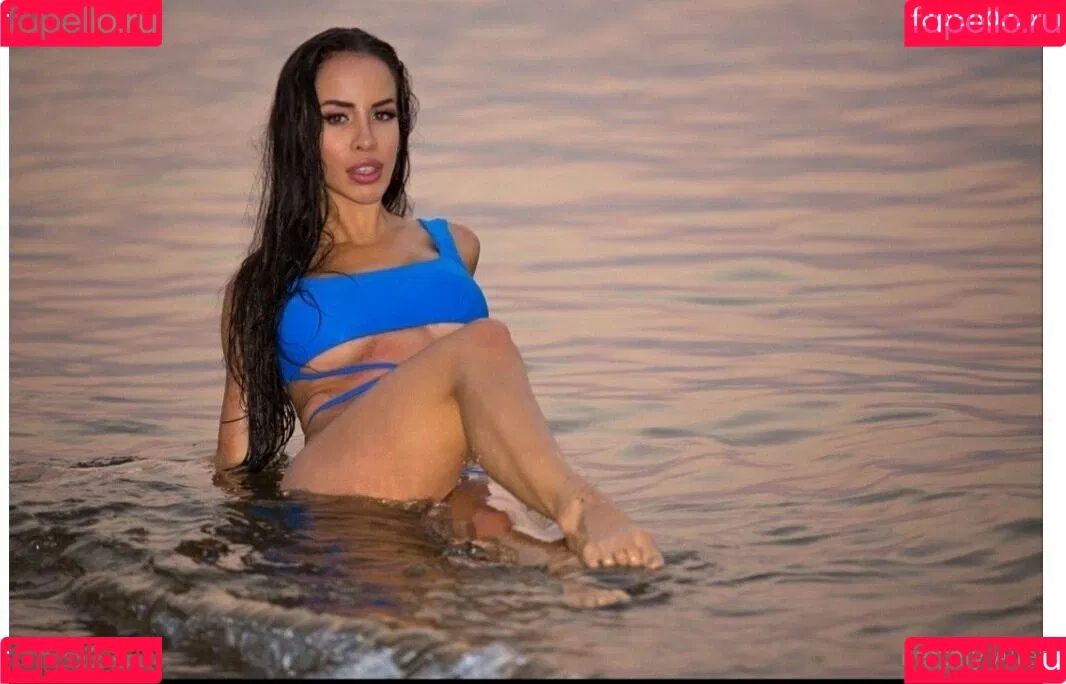 _earthlyalien_ / earthlyalien Onlyfans Photo Gallery 