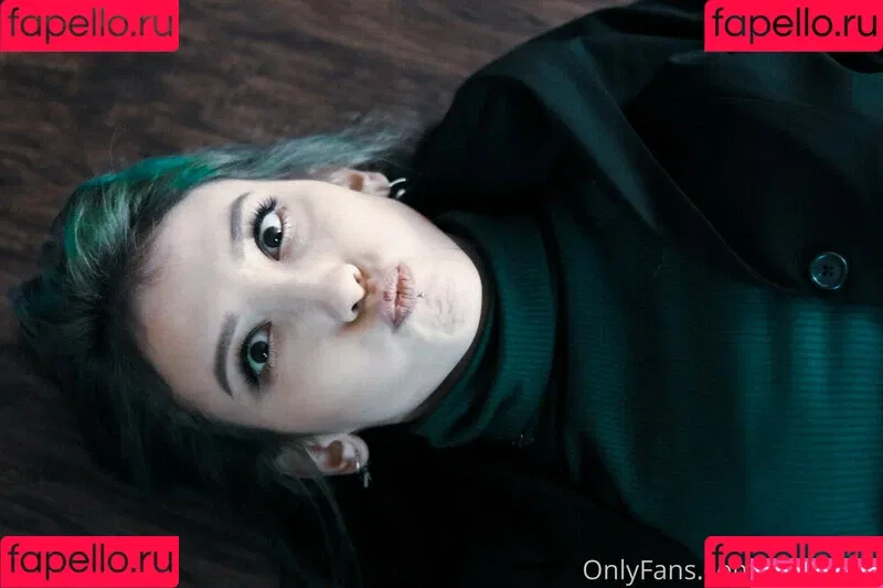 Veenacos / https: / veena.cos Onlyfans Photo Gallery 