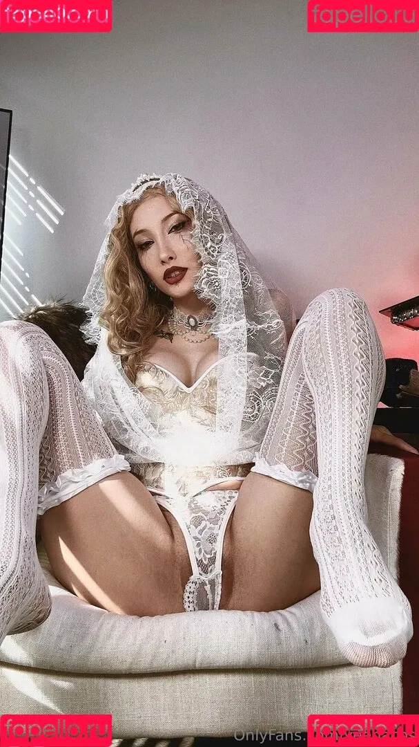 Veenacos / https: / veena.cos Onlyfans Photo Gallery 