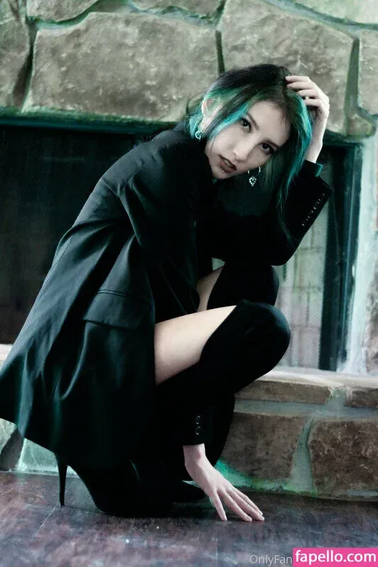 Veenacos / https: / veena.cos Onlyfans Photo Gallery 