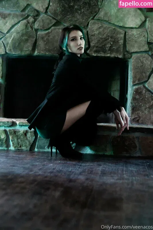 Veenacos / https: / veena.cos Onlyfans Photo Gallery 