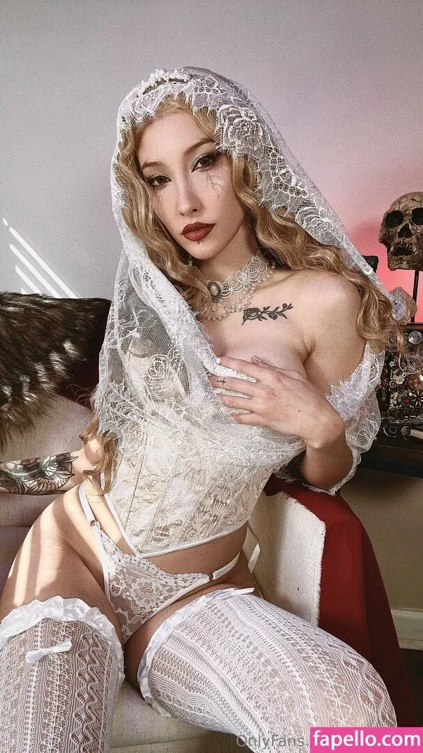 Veenacos / https: / veena.cos Onlyfans Photo Gallery 