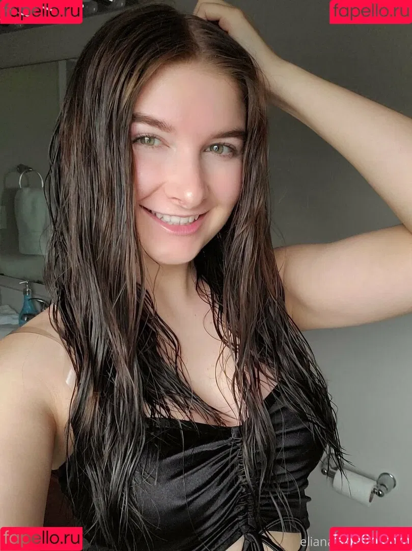 Eliana Rose / averyburnette / elianarosecam Onlyfans Photo Gallery 