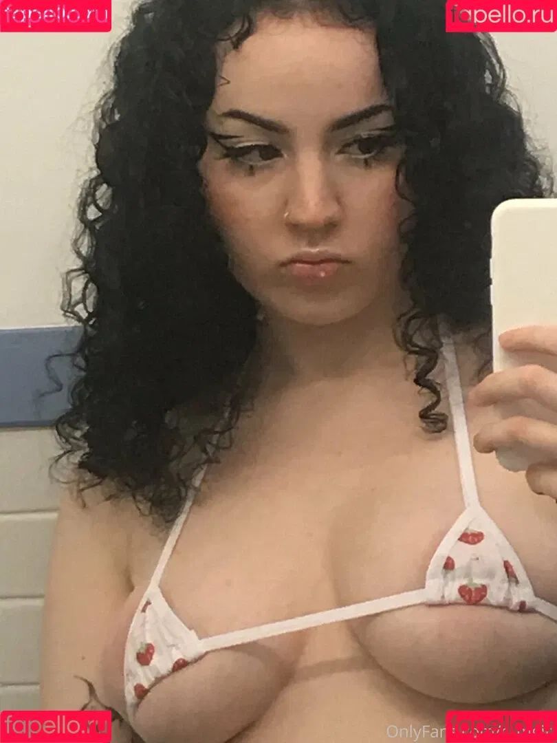 c_mgirl / c_mgirl_ / camgirl Onlyfans Photo Gallery 