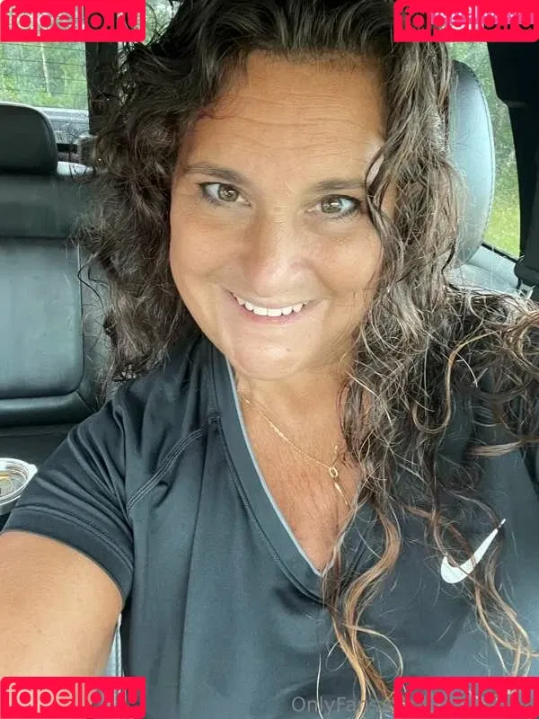dillidillinyc / dilligaf908 Onlyfans Photo Gallery 