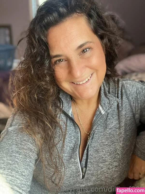 dillidillinyc / dilligaf908 Onlyfans Photo Gallery 