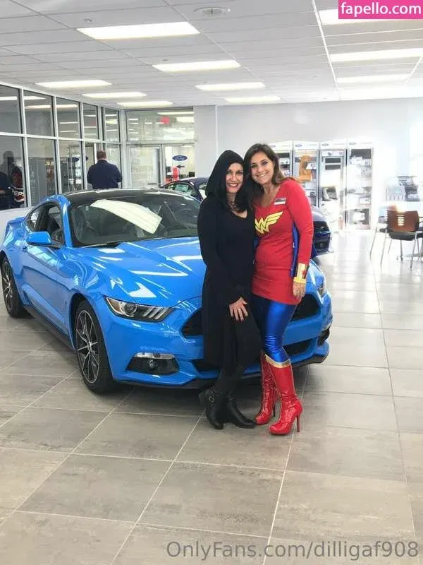 dillidillinyc / dilligaf908 Onlyfans Photo Gallery 