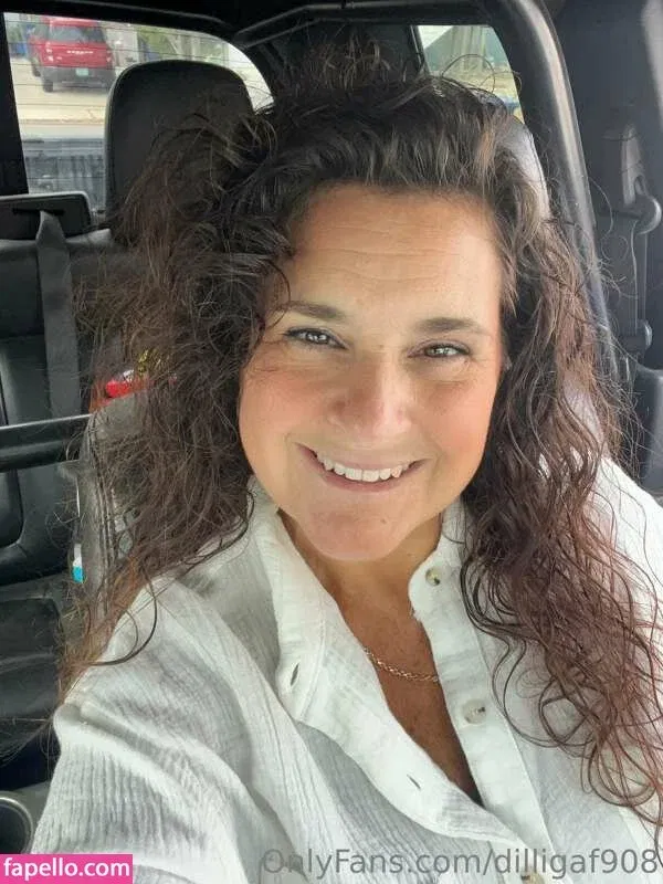 dillidillinyc / dilligaf908 Onlyfans Photo Gallery 