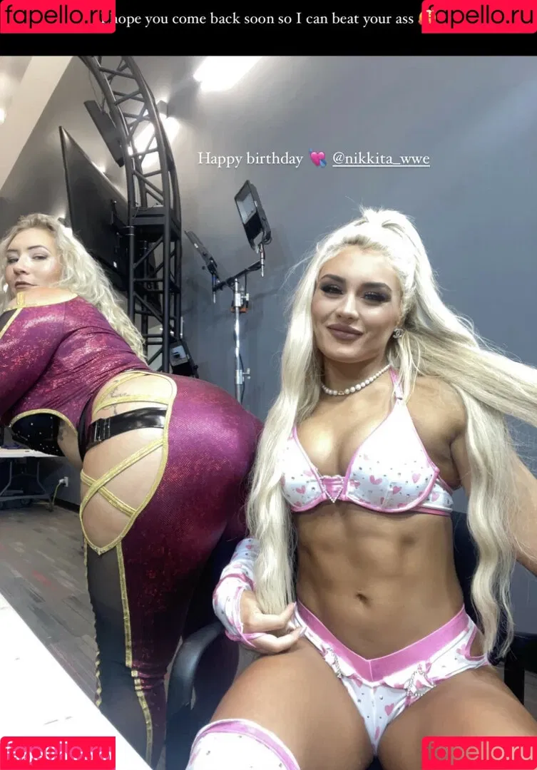 Tiffany Stratton / tiffany_stratton / tiffanywwe / tiffstrattonwwe Onlyfans Photo Gallery 