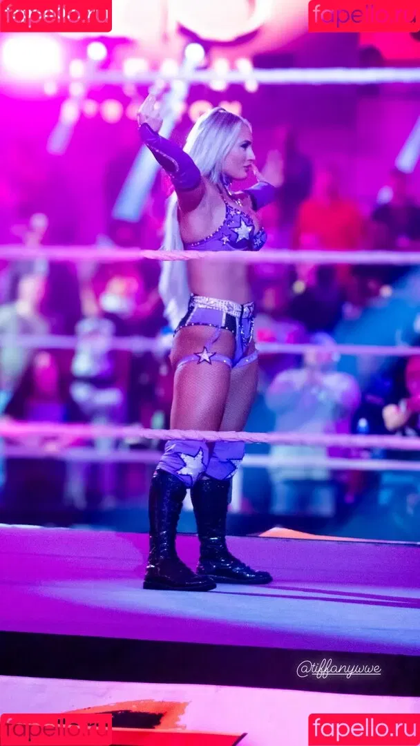 Tiffany Stratton / tiffany_stratton / tiffanywwe / tiffstrattonwwe Onlyfans Photo Gallery 