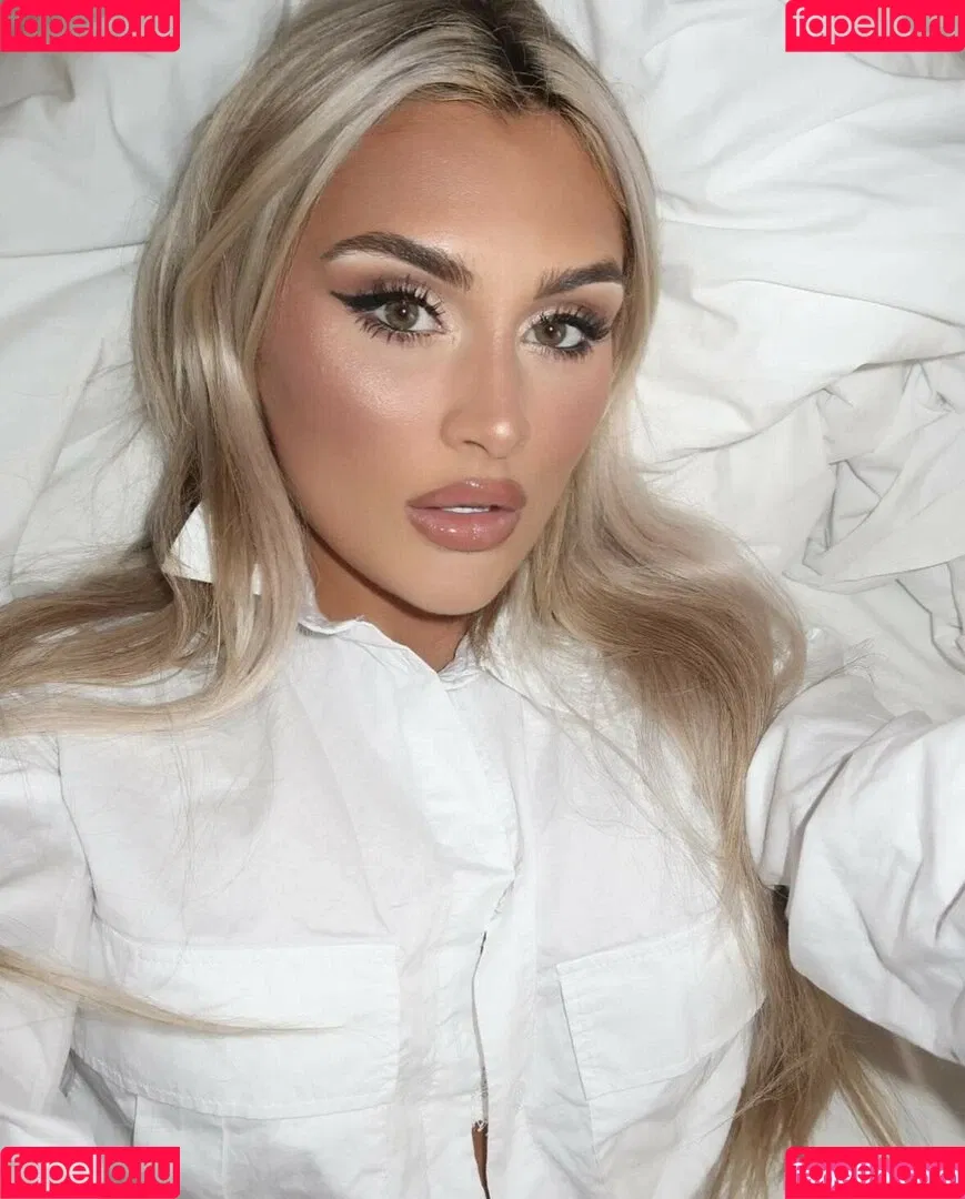Tiffany Stratton / tiffany_stratton / tiffanywwe / tiffstrattonwwe Onlyfans Photo Gallery 