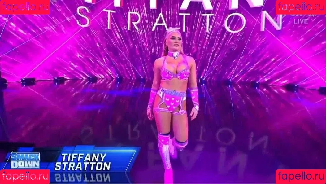 Tiffany Stratton / tiffany_stratton / tiffanywwe / tiffstrattonwwe Onlyfans Photo Gallery 